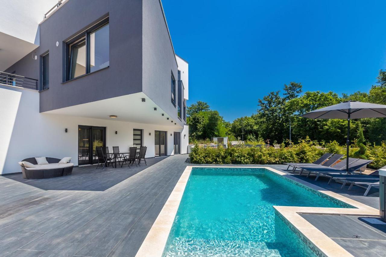 Luxury Apartment Noa Njivice Eksteriør billede