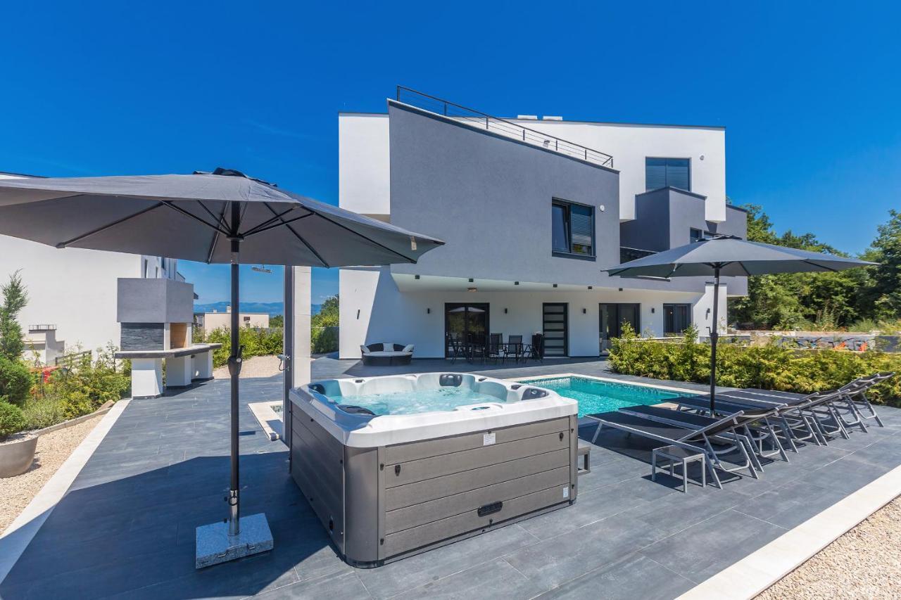 Luxury Apartment Noa Njivice Eksteriør billede