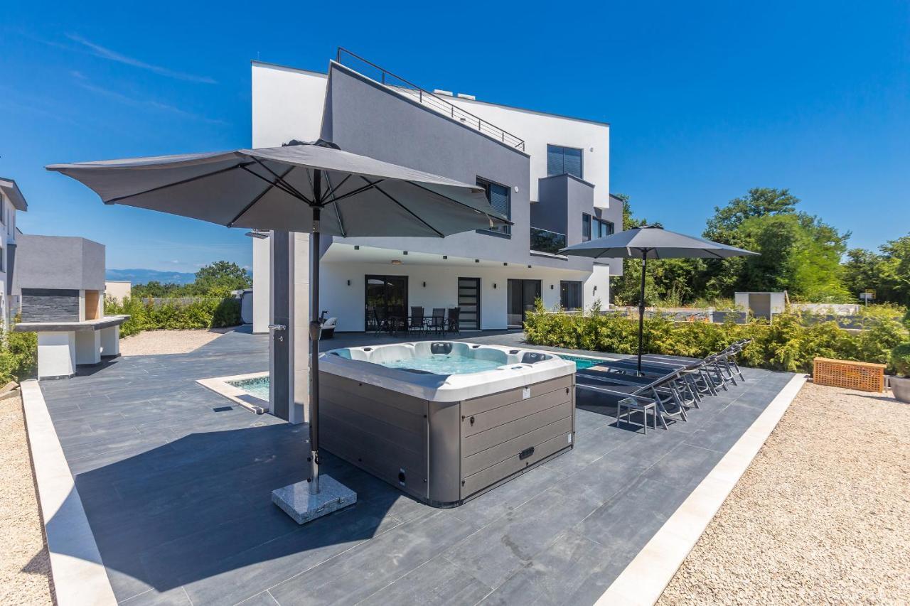 Luxury Apartment Noa Njivice Eksteriør billede