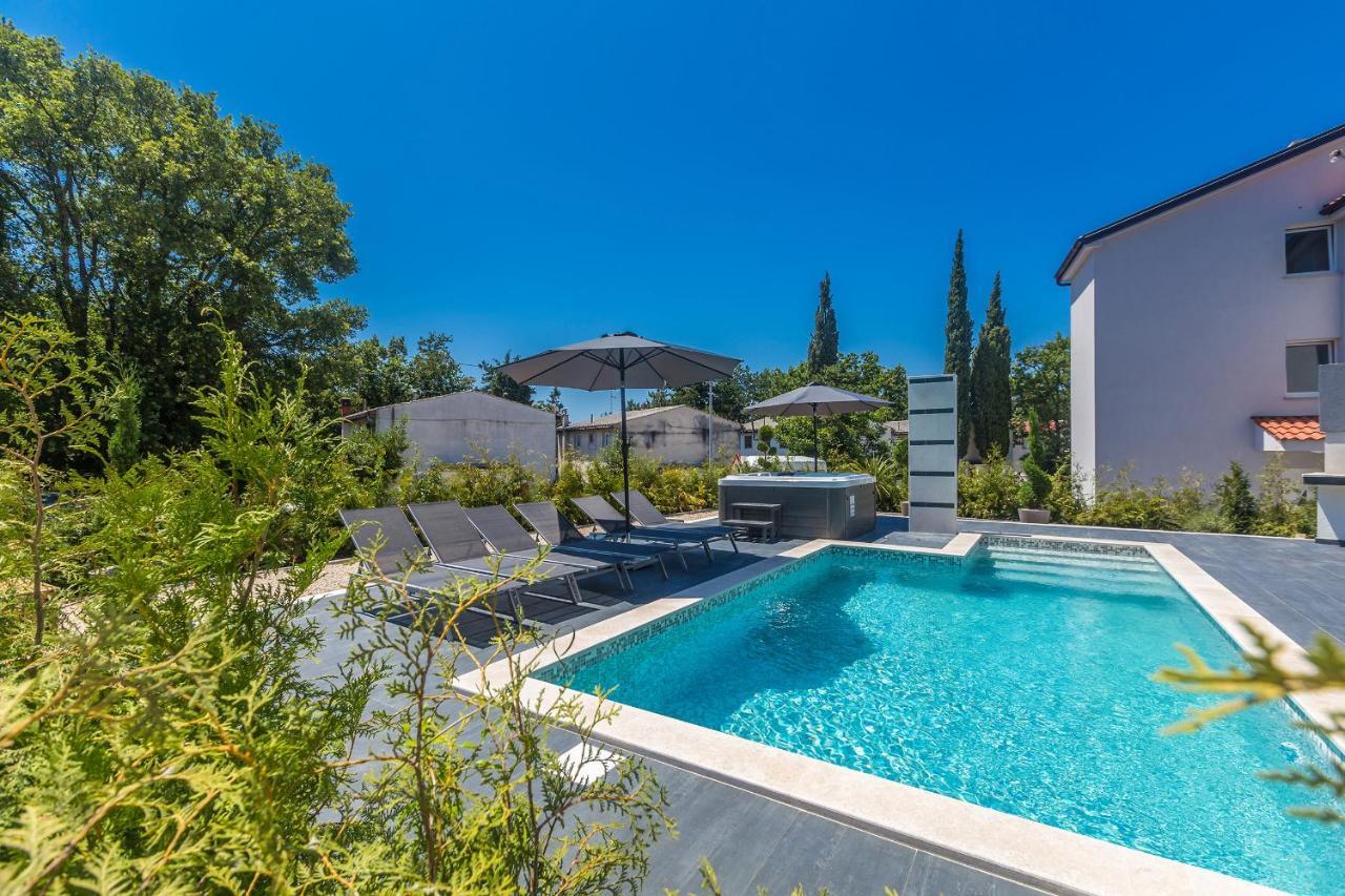 Luxury Apartment Noa Njivice Eksteriør billede